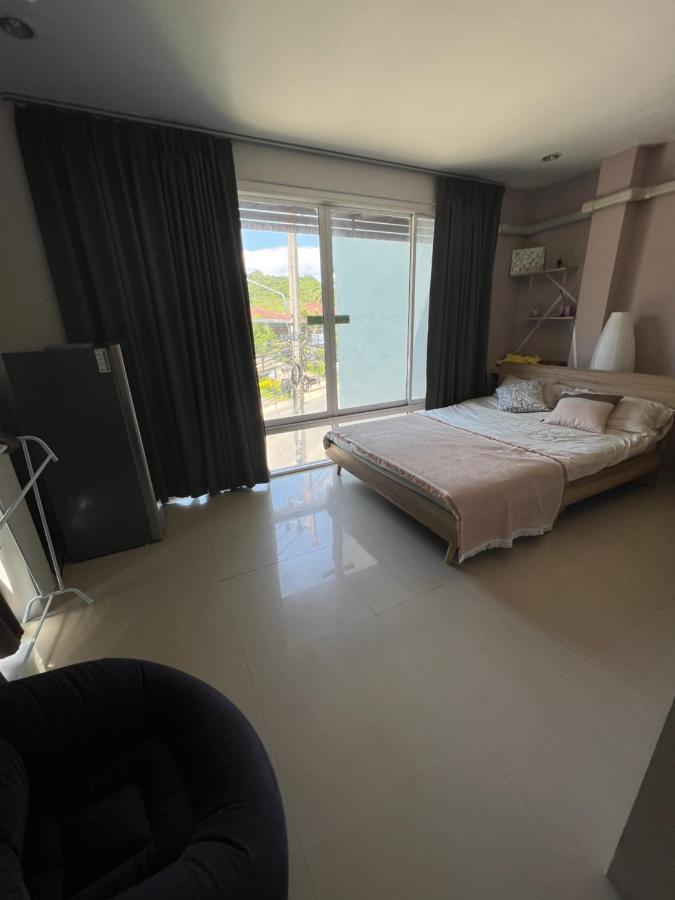 The Chu Cafe / Guesthouse Nai Harn ภายนอก รูปภาพ