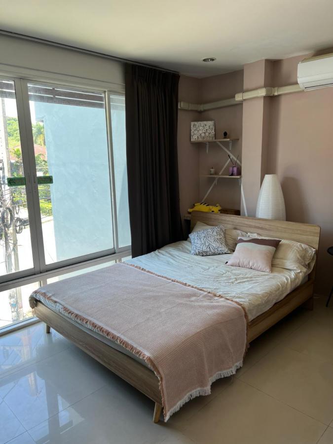 The Chu Cafe / Guesthouse Nai Harn ภายนอก รูปภาพ